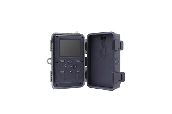 Liontek EASYTRAIL 4G trail camera with antenna